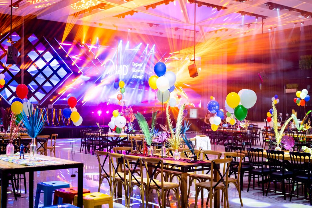 הסיינדה אולם