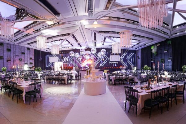 הסיינדה אולם