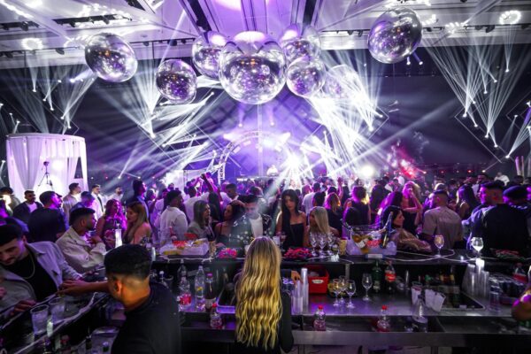 הסיינדה אולם