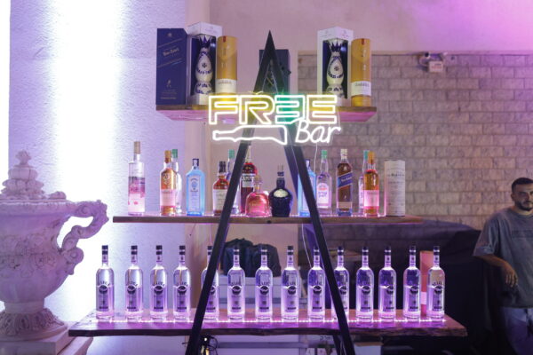 הסיינדה אולם